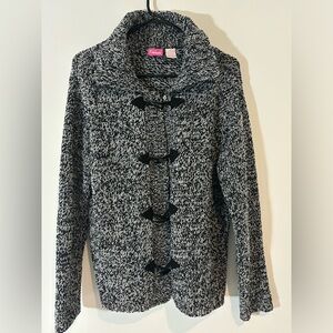 Pappagallo Women’s Medium Black White Long Sleeve Sweater Loop Closure Casual